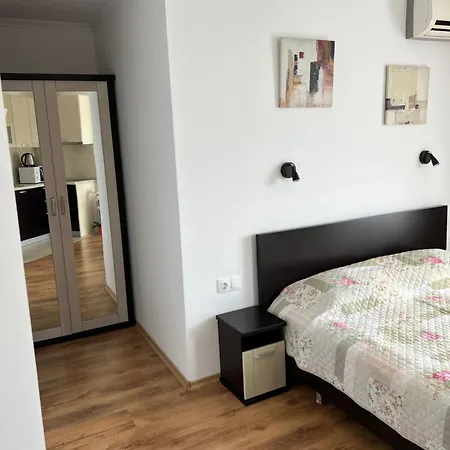 Antorini Apartment Sveti Vlas