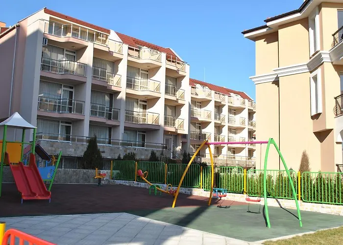 Antorini Appartement *